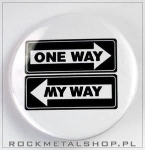 przypinka ONE WAY (ŚREDNI)