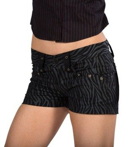 krótkie spodenki DEAD THREADS