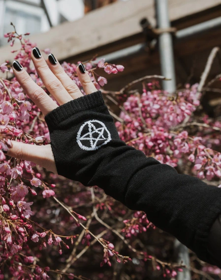 rękawiczki KNITTED PENTAGRAM czarne