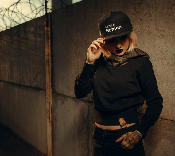 czapka HOLY BLVK - HENTAI & RAMEN