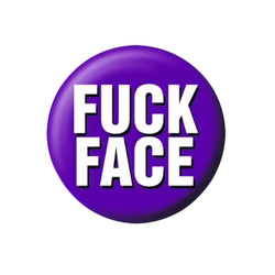 przypinka FACE Tabassum