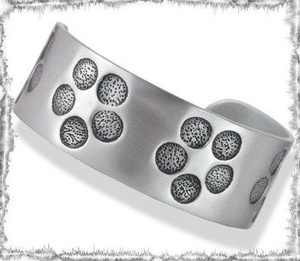 BRANSOLETA FLOWER DOTS