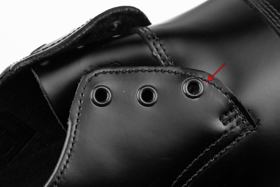 krótkie glany GRINDERS - BOXER (CS STC BLACK) 3-dziurkowe, USZKODZONE