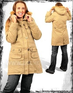 kurtka jesienno-zimowa "HBH" kolor kremowa