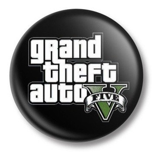 przypinka GRAND THEFT AUTO V Ø38mm