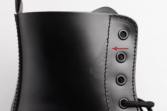 glany NEVERMIND - CZARNE (8 dziurek) polerowane, USZKODZONE