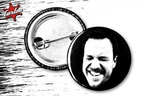 przypinka MUCHY - NOTORYCZNI DEBIUTANCI black