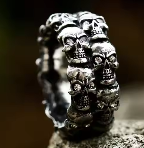 obrączka SKULLS