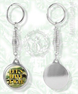 brelok LET'S HAVE A WAR