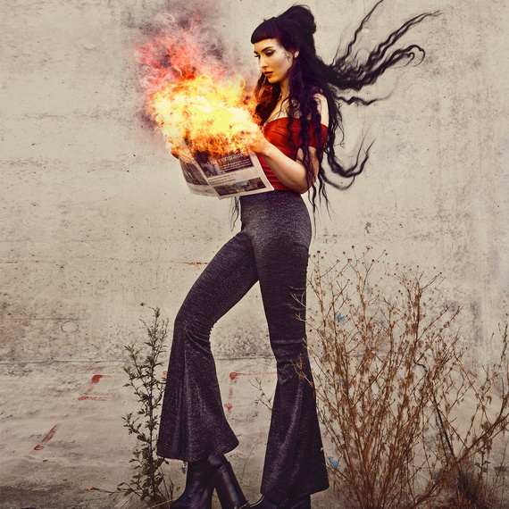 spodnie dzwony KILLSTAR - WICKED WEEKENDER