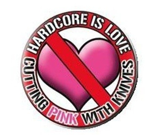 przypinka HARDCORE IS LOVE