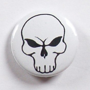 przypinka SKULL