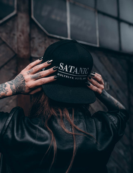 czapka HOLY BLVK - SATANIC