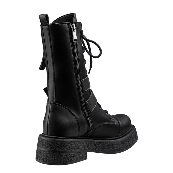 botki damskie ALTERCORE czarne 10-dziurkowe z klamrami (RILEY VEGAN BLACK)