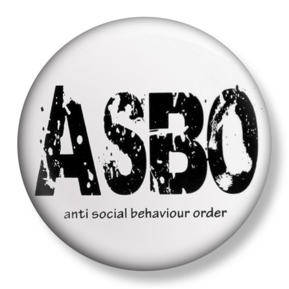 przypinka ANTI SOCIAL BEHAVOIUR ORDER Ø38mm