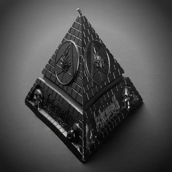 świeca BEHEMOTH - UNHOLY TRINITY PYRAMID - BLACK METALLIC